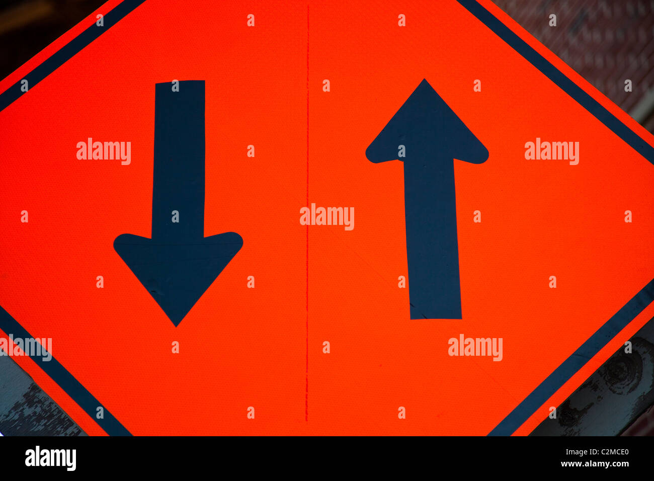 double-arrow-sign-hi-res-stock-photography-and-images-alamy