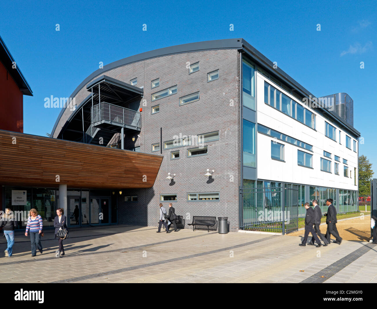 Leigh Technology Academy Dartford Stock Photo Alamy leigh-technology-academy-dartford-stock-photo-alamy