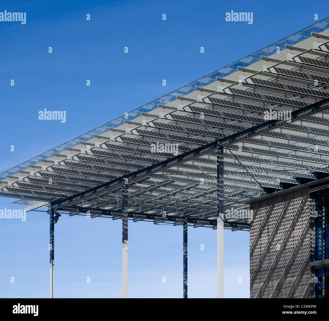 California Academy of Sciences. Detail of overhanging roof. Stock Photo