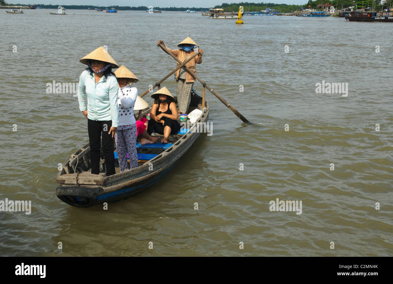 Vietnamese vendor and her boat at the Cai Rang Floating Market in the ...