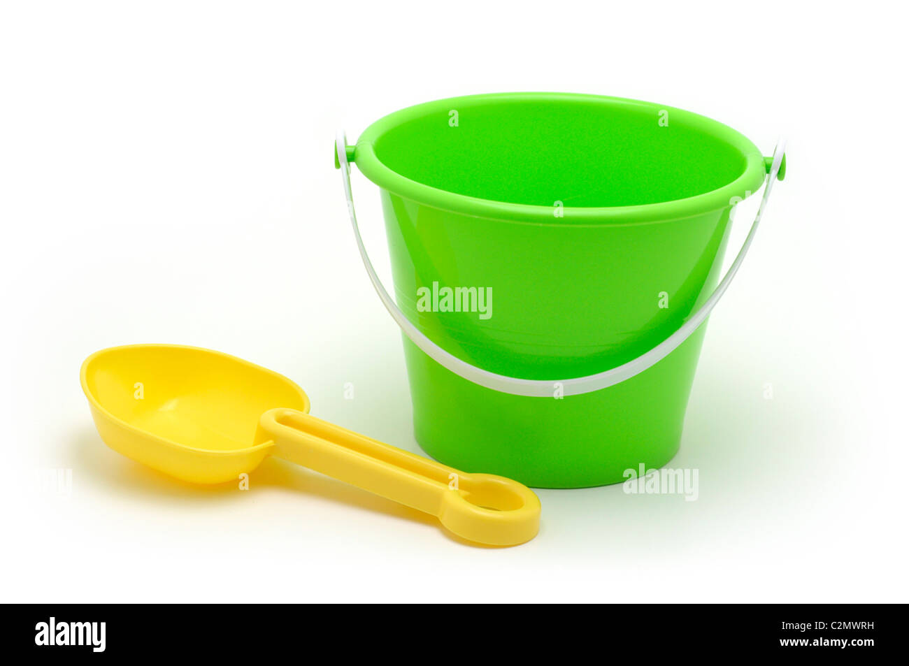 Bucket and spade cutout hires stock photography and images Alamy