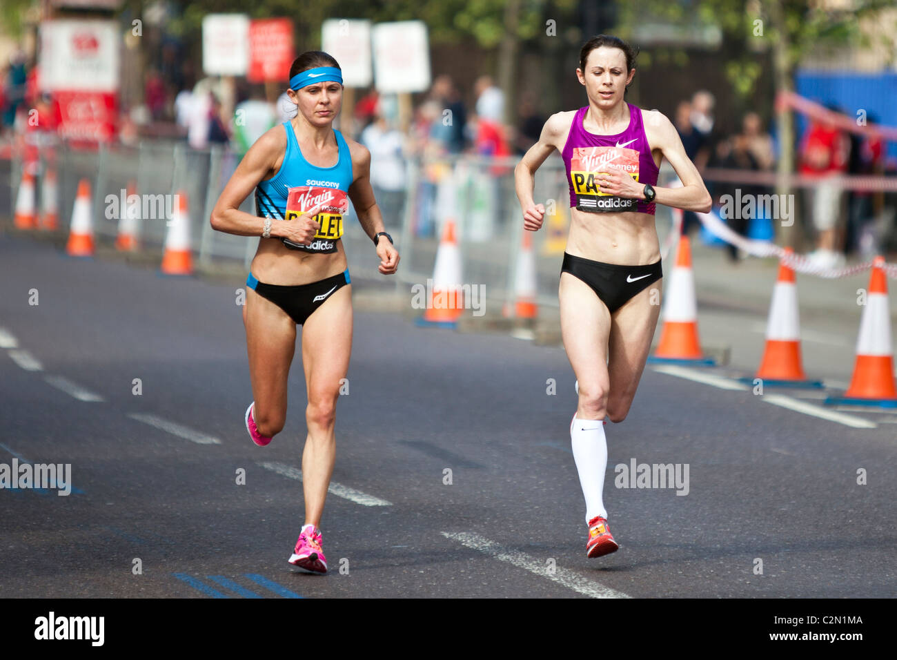 Jo Pavey & Magdalena Lewy-Boulet, The Virgin London Marathon 2011 Stock  Photo - Alamy
