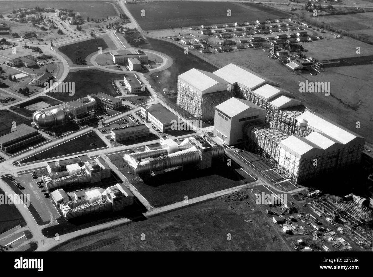 An aerial view of the NACA Ames Aeronautical Laboratory, Moffett Field, California. 1947 Stock Photo