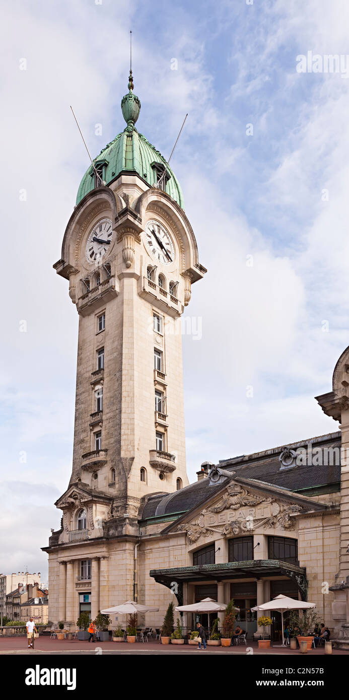 France tower clock hires stock photography and images Alamy