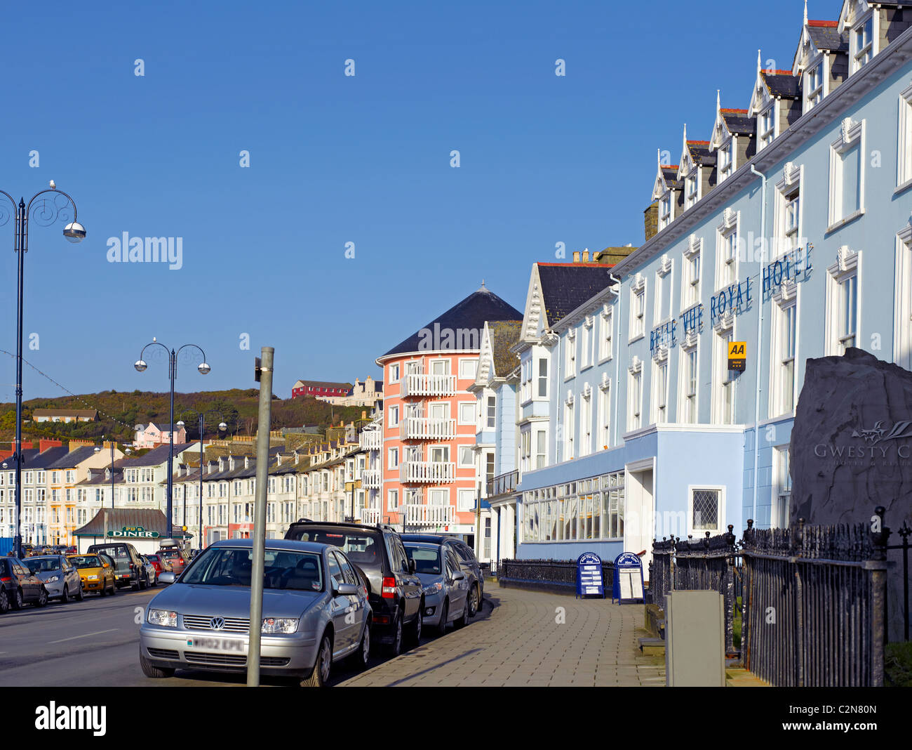 Mid terrace housing hires stock photography and images Alamy