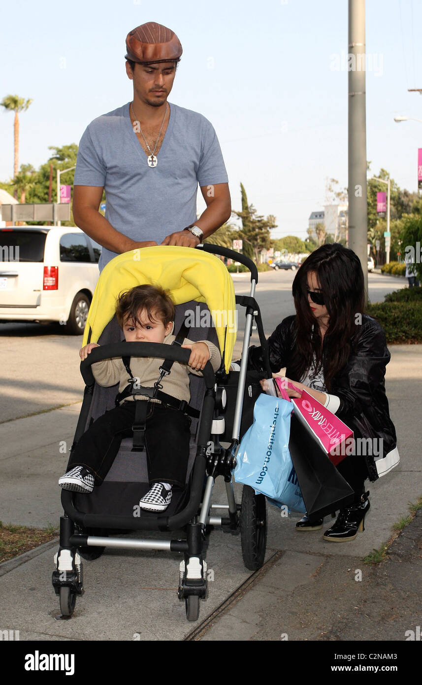 Paz Vega with her husband and son walking to and from Intermix on Robertson Boulevard Los Angeles, California - 19.04.08 Stock Photo