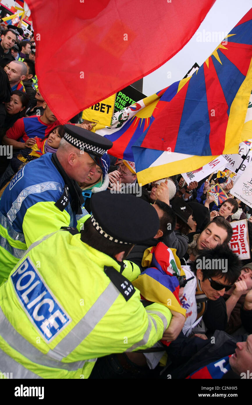 Free Tibet Protest at The Beijing 2008 Olympic Games torch relay London ...