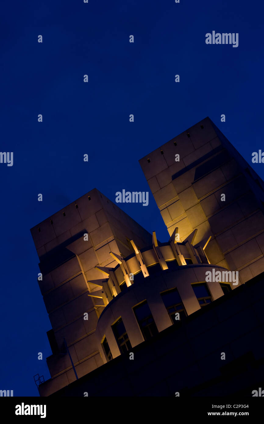 MI6 Building London at night Stock Photo