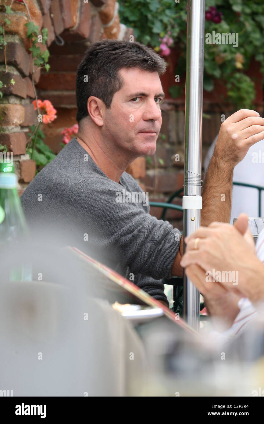 Simon cowell ivy restaurant los hi-res stock photography and images - Alamy