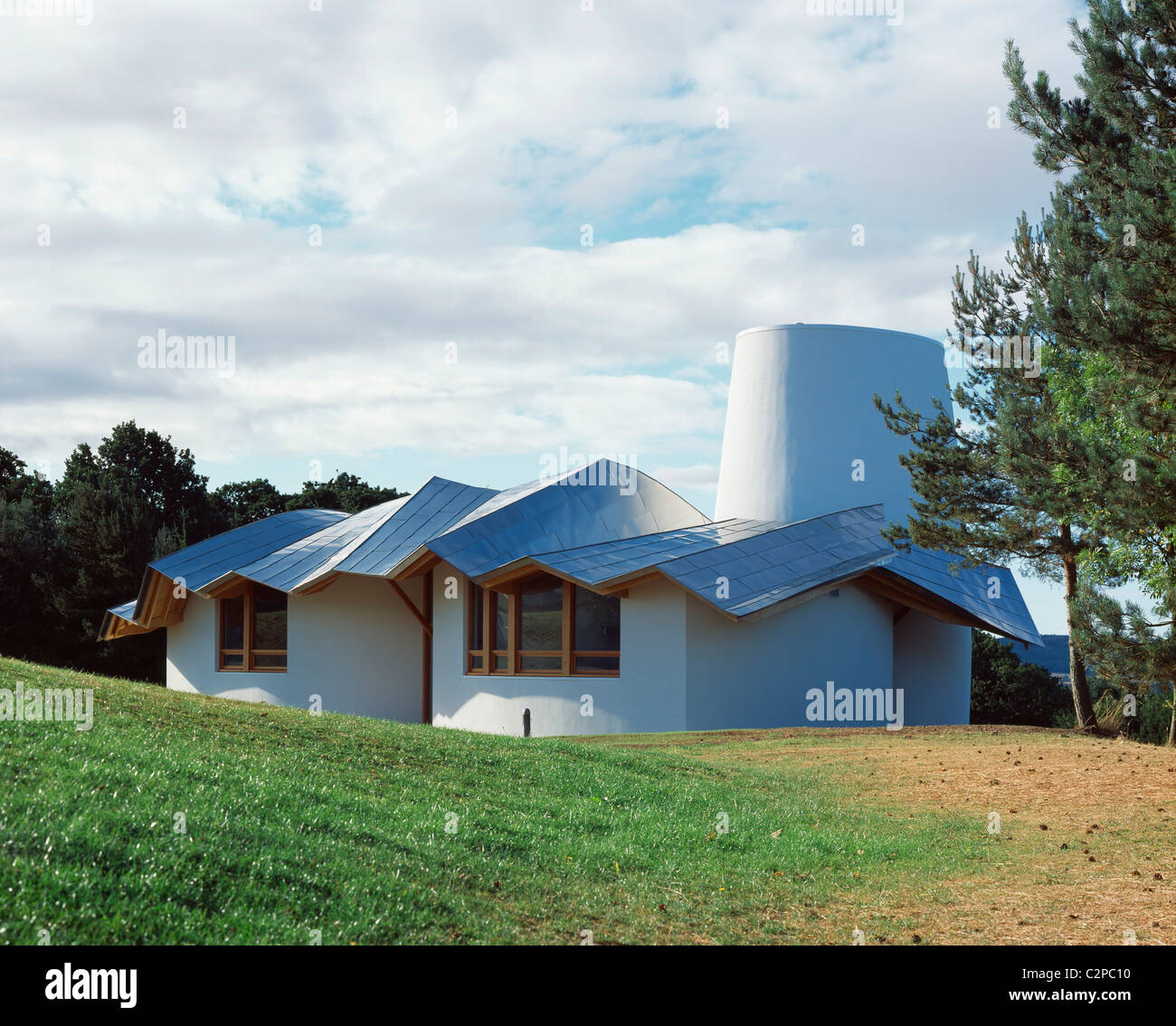 Maggie's Centre, Ninewells Hospital, Dundee, Scotland. Daytime overview