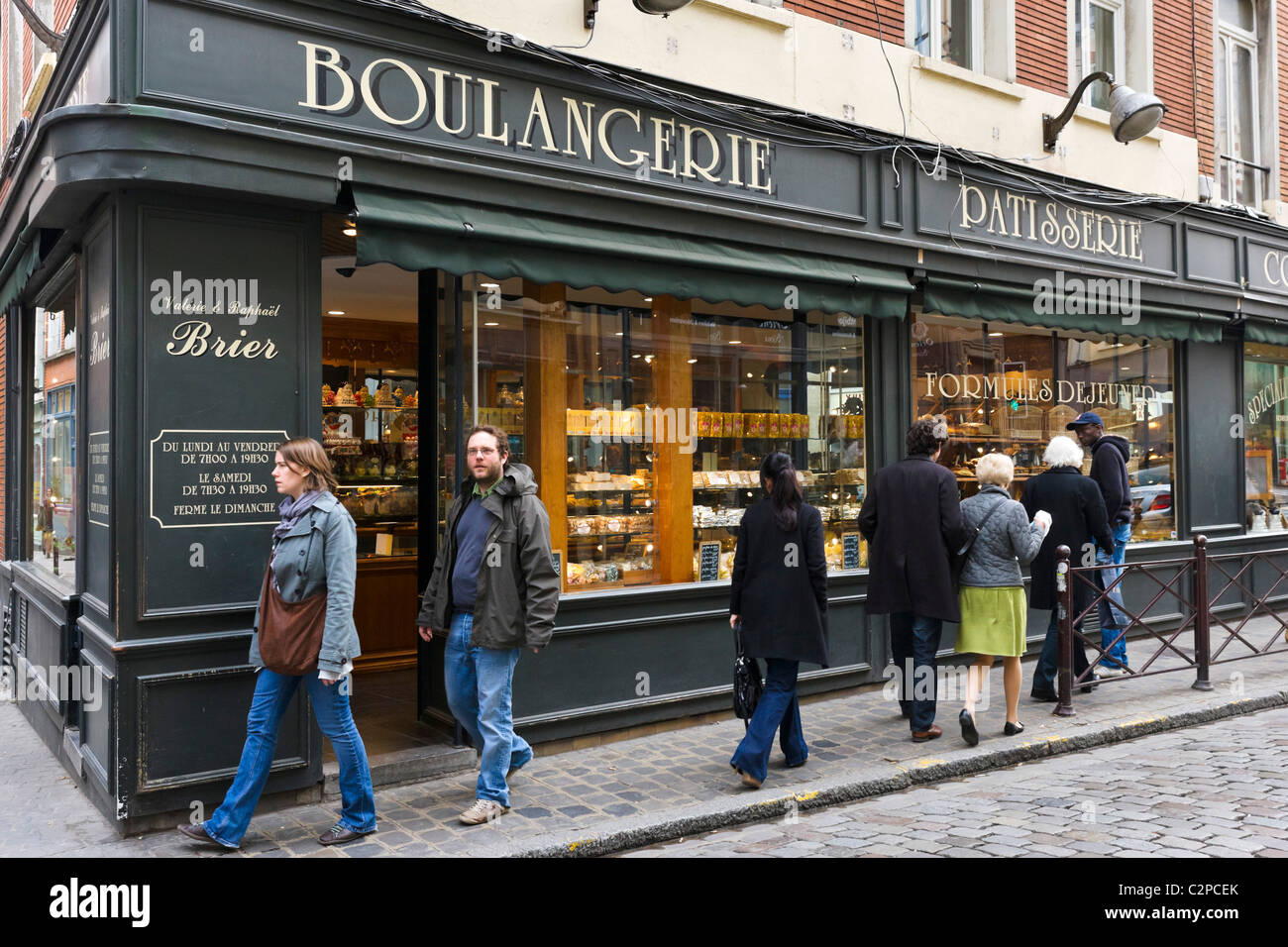 Old french boulangerie hi res stock photography and images Alamy