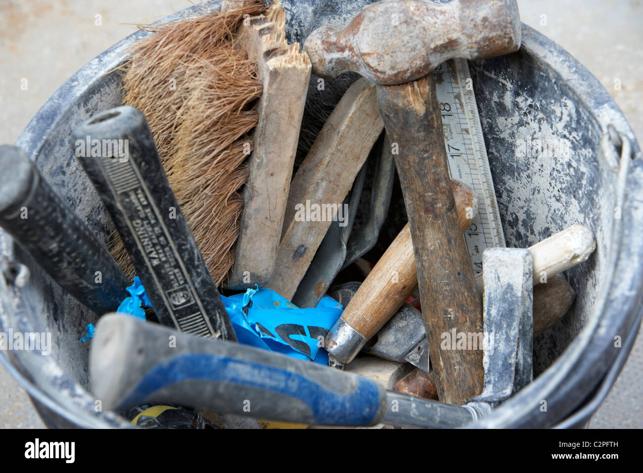 tools used by a bricklayer