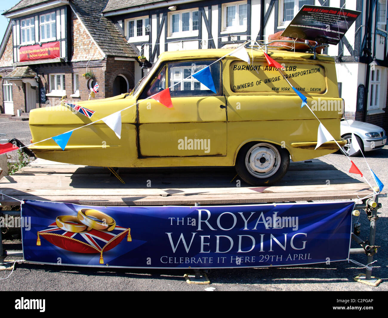 Reliant three wheel car wheeler hires stock photography and images Alamy