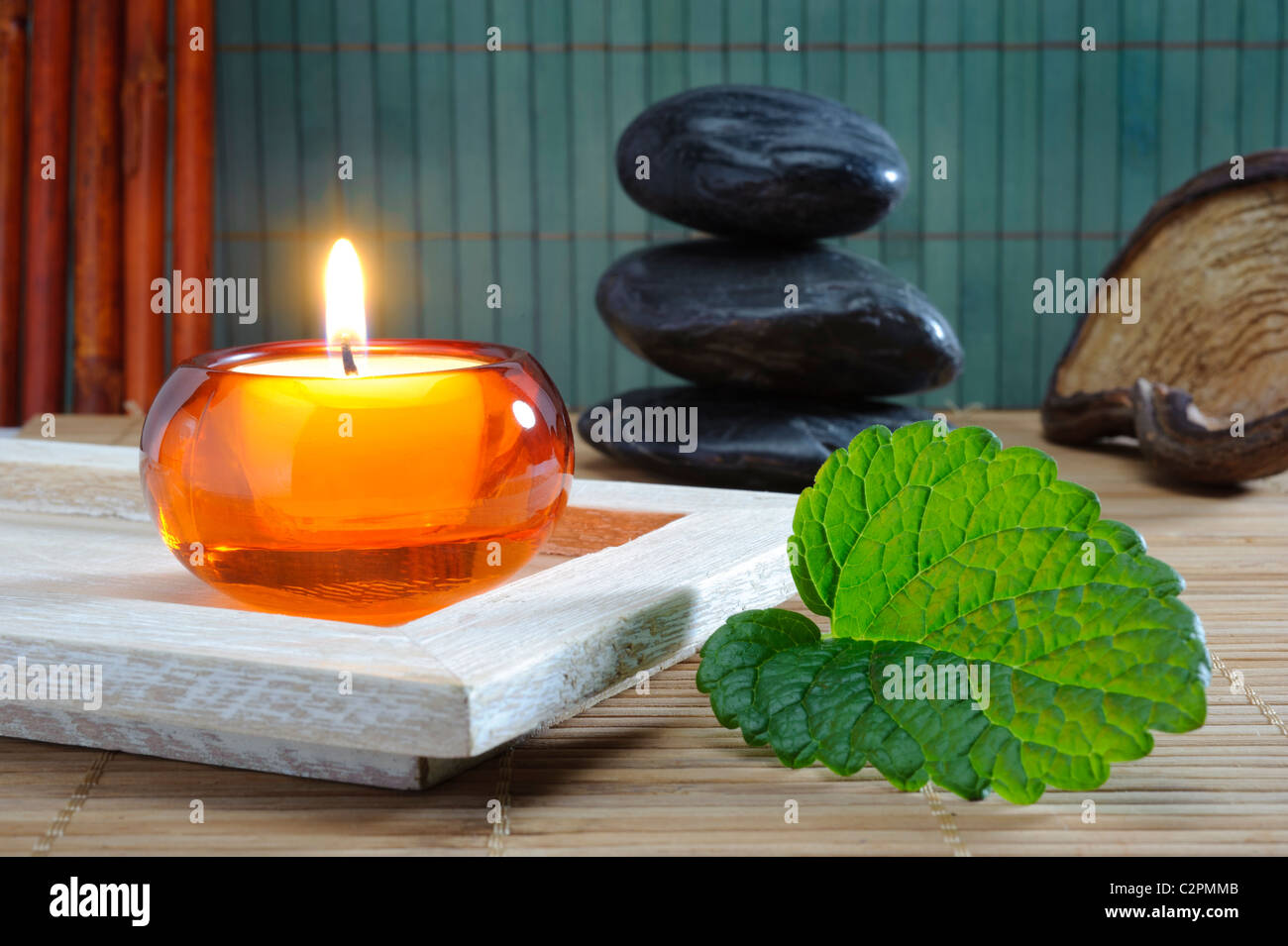 Tropical objects spa therapy hi-res stock photography and images - Alamy