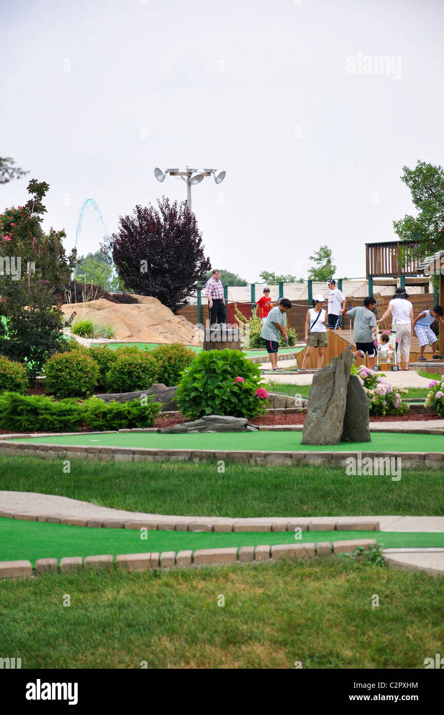 Lost treasure golf hires stock photography and images Alamy