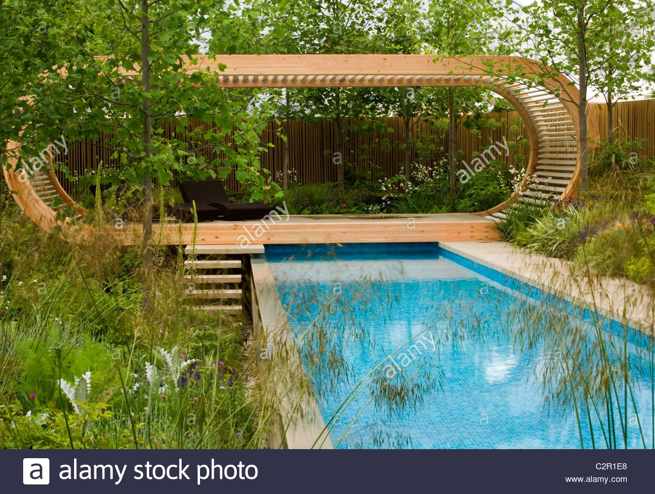 Chelsea Flower Show 2006: Cancer Research garden, Designer: andy ... Chelsea Flower Show 2006: Cancer Research garden, Designer: andy ...