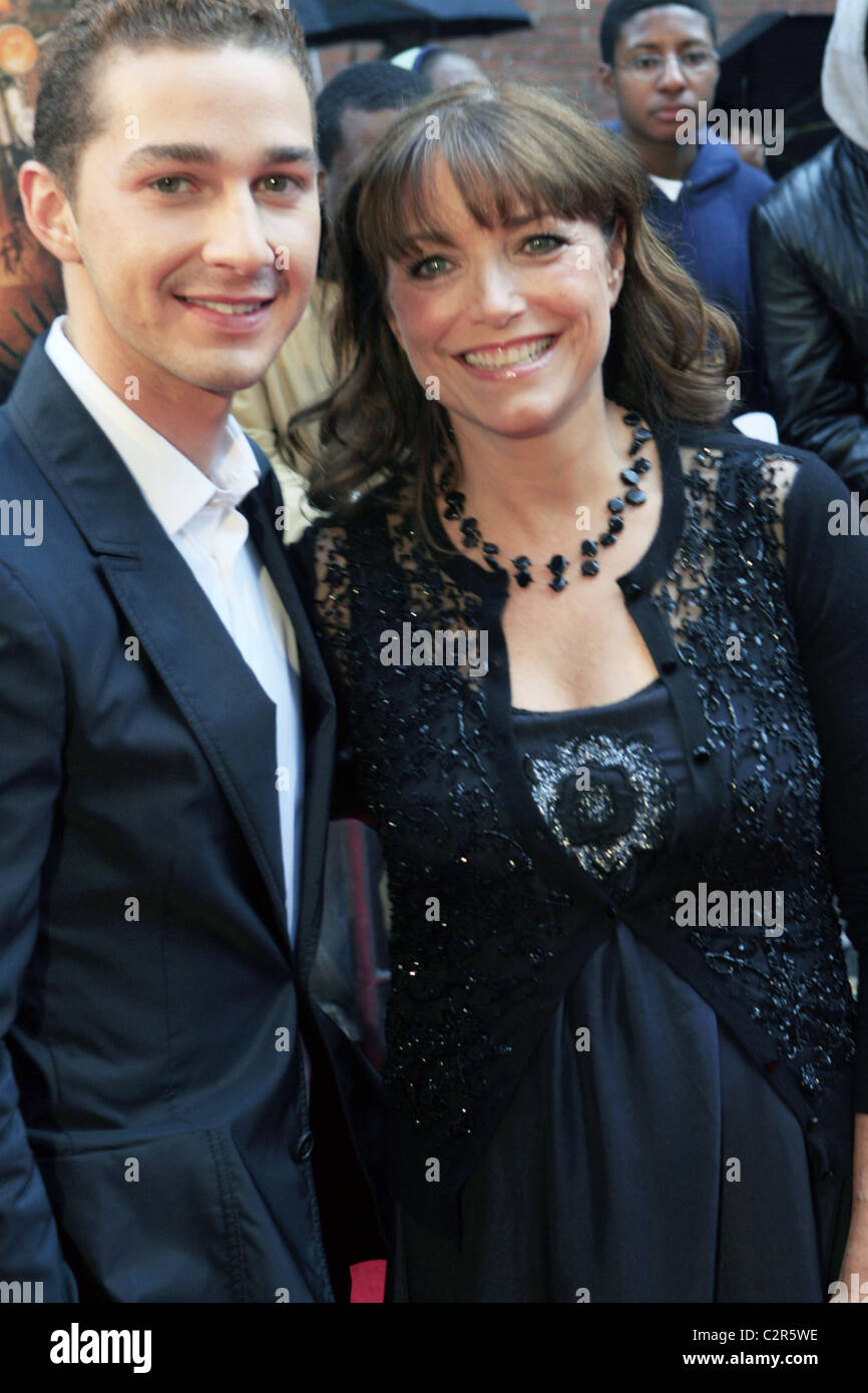 Shia LaBeouf and Karen Allen New York premiere of 'Indiana Jones and the Kingdom of the Crystal Skull' at AMC Magic Johnson Stock Photo