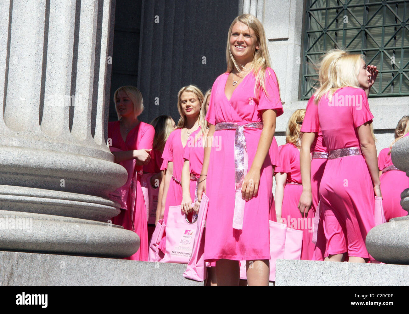 Legally Blonde models pose to promote MTV's 'Legally Blonde The Musical: The Search for Elle Woods' in lower Manhattan New York Stock Photo