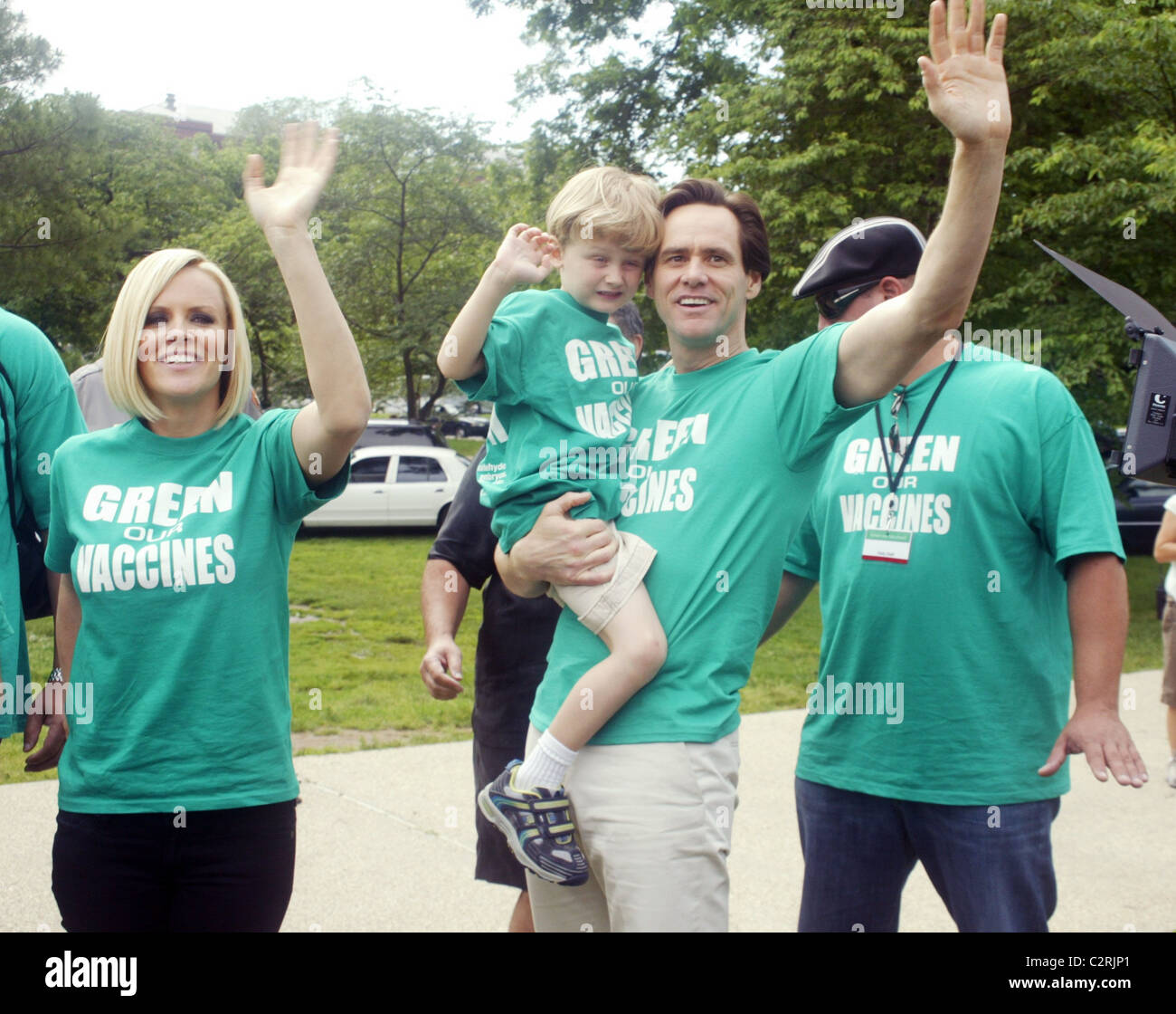 Jenny McCarthy, Evan McCarthy and Jim Carrey lead the 'Green Our ...