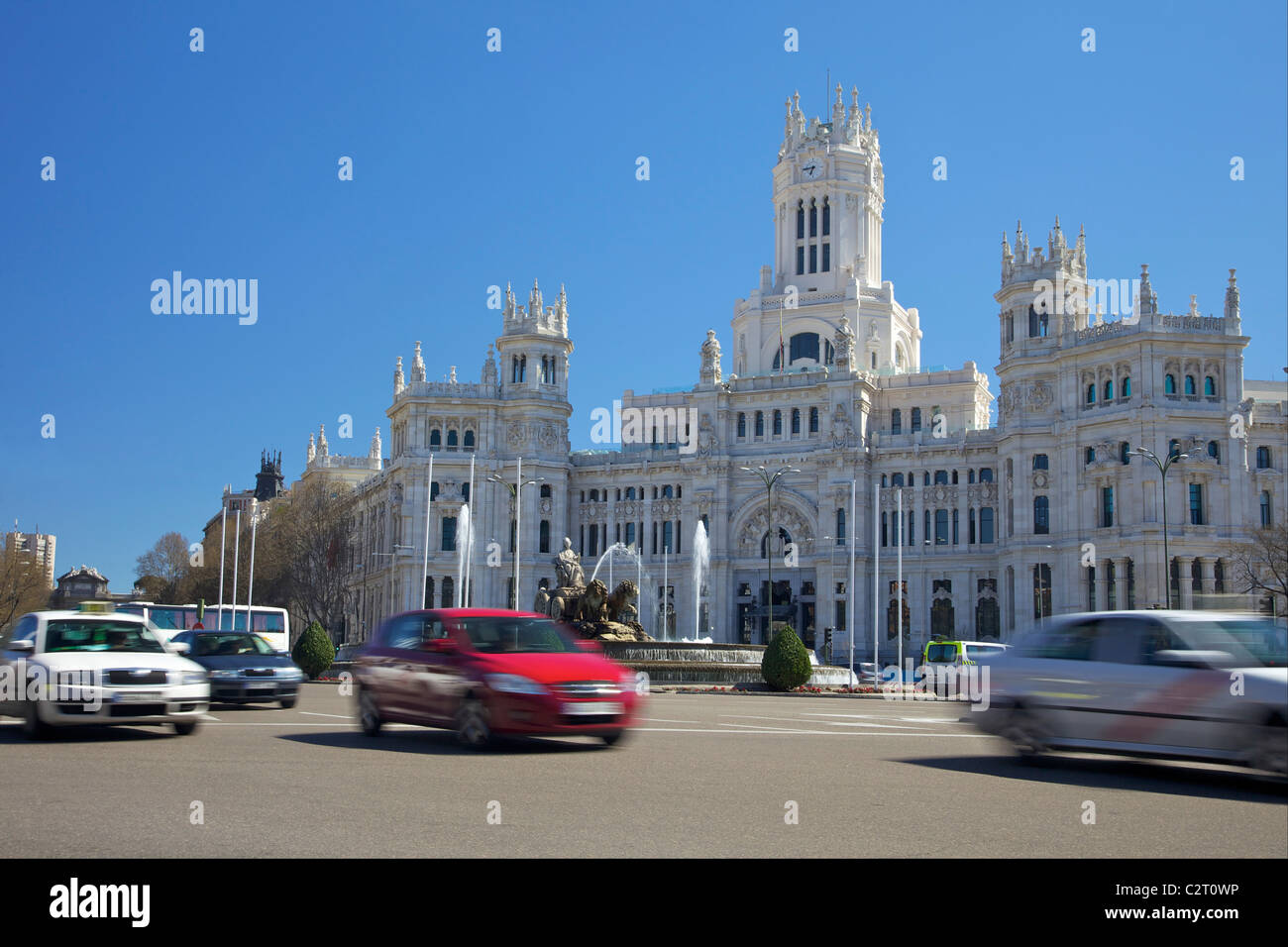 Traffic in Plaza de la Cibeles, Palace of Communications, Palacio de Comunicaciones, Madrid, Spain, Europe, EU Stock Photo