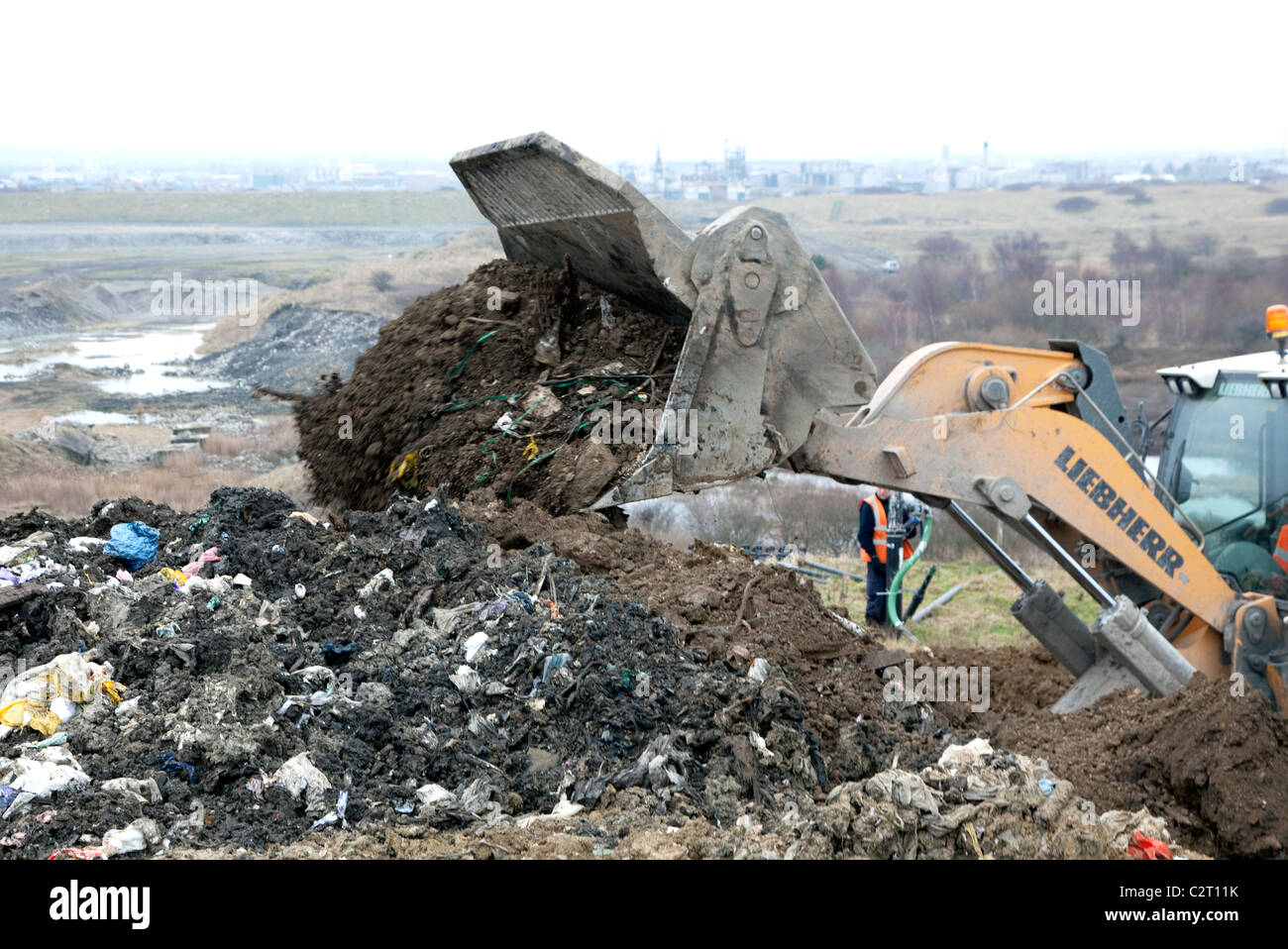 Industrial waste treatment plant, England - dumping non-hazardous waste on landfill site Stock Photo