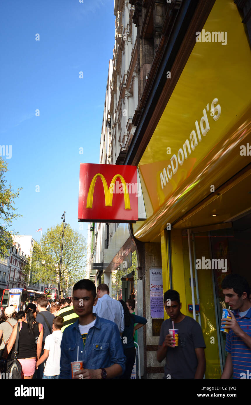 McDonalds,tourists, London, UK Stock Photo