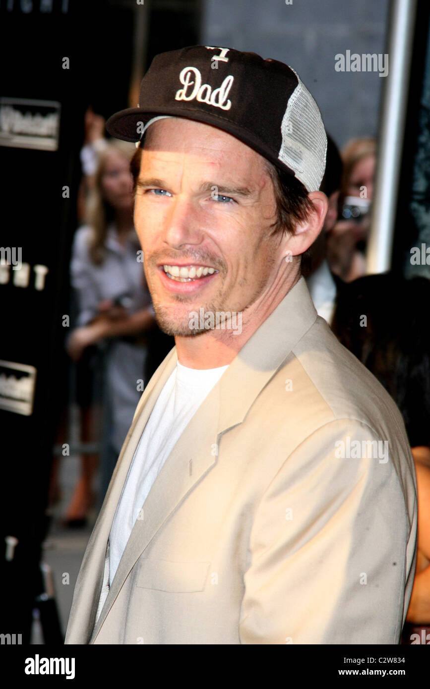 Ryan Shawhughes Stock Photos & Ryan Shawhughes Stock Images Alamy