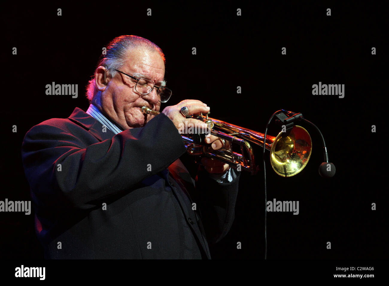 Guajiro Mirabal playing trumpet with Omara Portuondo with the Buena