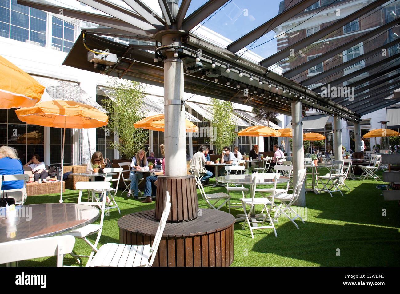 Bluebird restaurant chelsea hi-res stock photography and images - Alamy