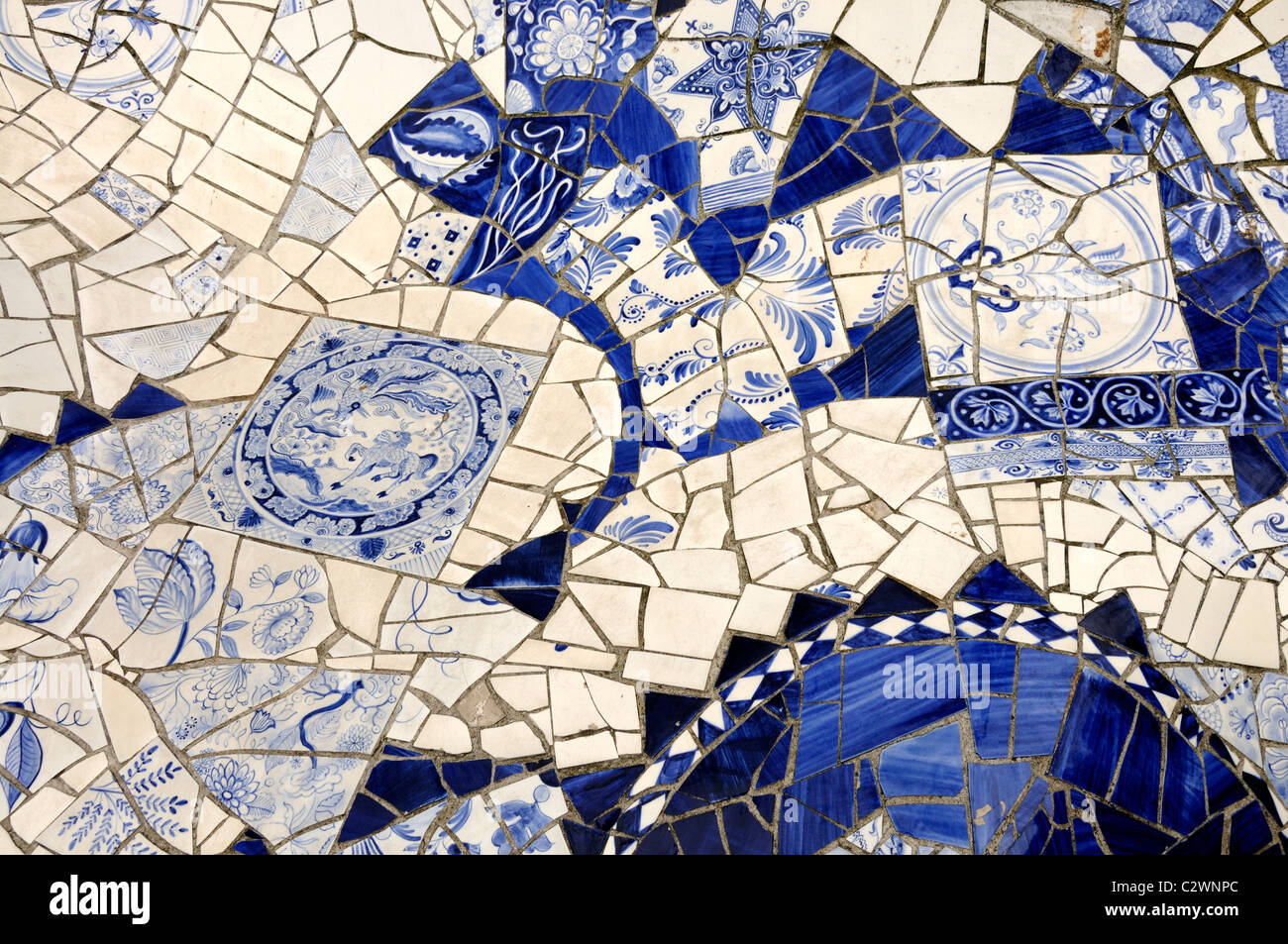 Delft blue pottery hi-res stock photography and images - Alamy