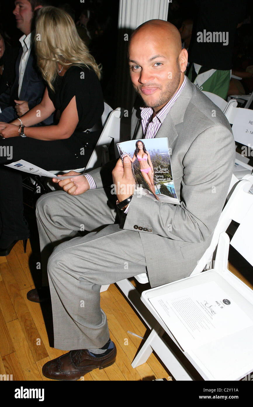 Stephen Belafonte Style 360 Presents Dash & Smooch Collection / Ultimo