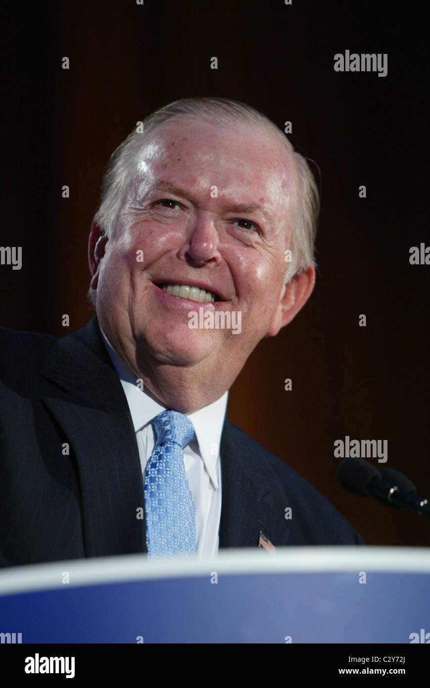 Lou dobbs hi-res stock photography and images - Alamy