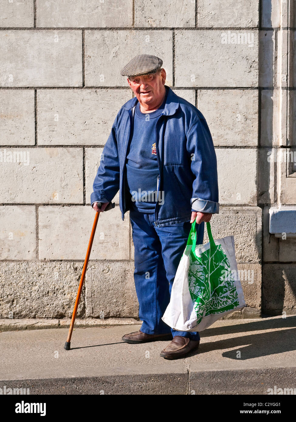 Fat old man walking hi-res stock photography and images - Alamy