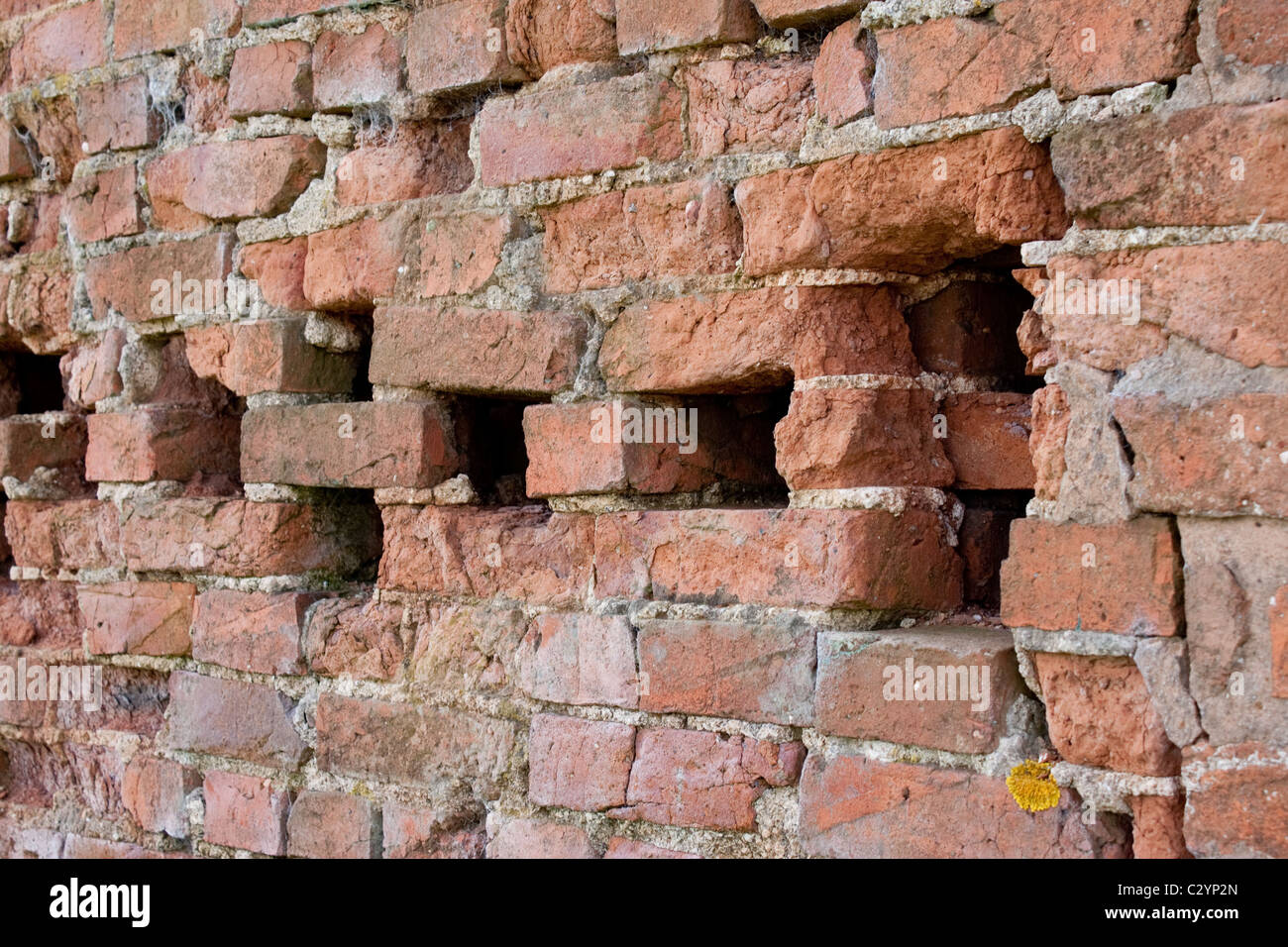 Crumbling brickwork hires stock photography and images Alamy