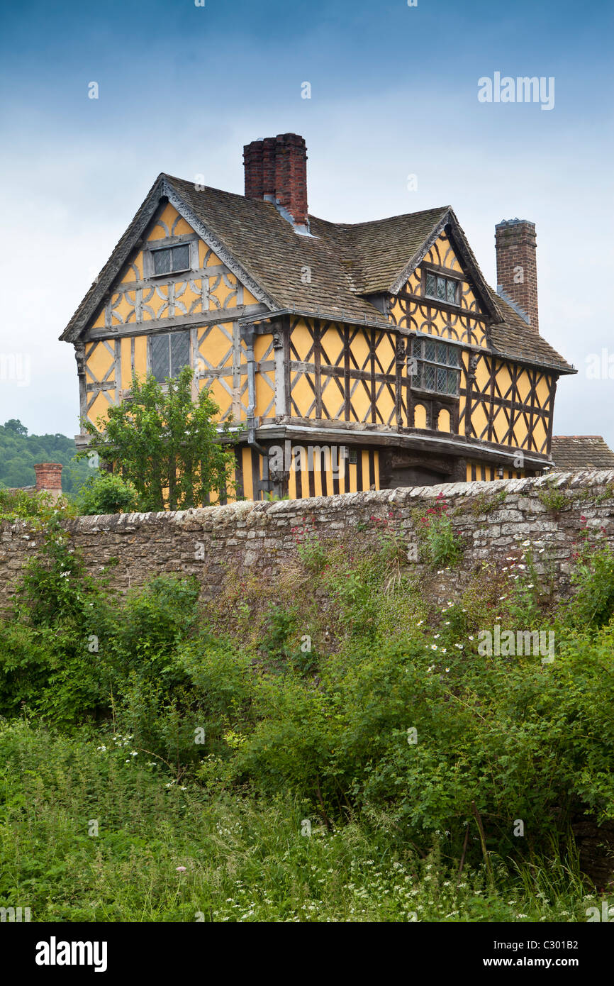 The timber-framed gatehouse of Stokesay Castle medieval manor, in Shropshire, England Stock Photo