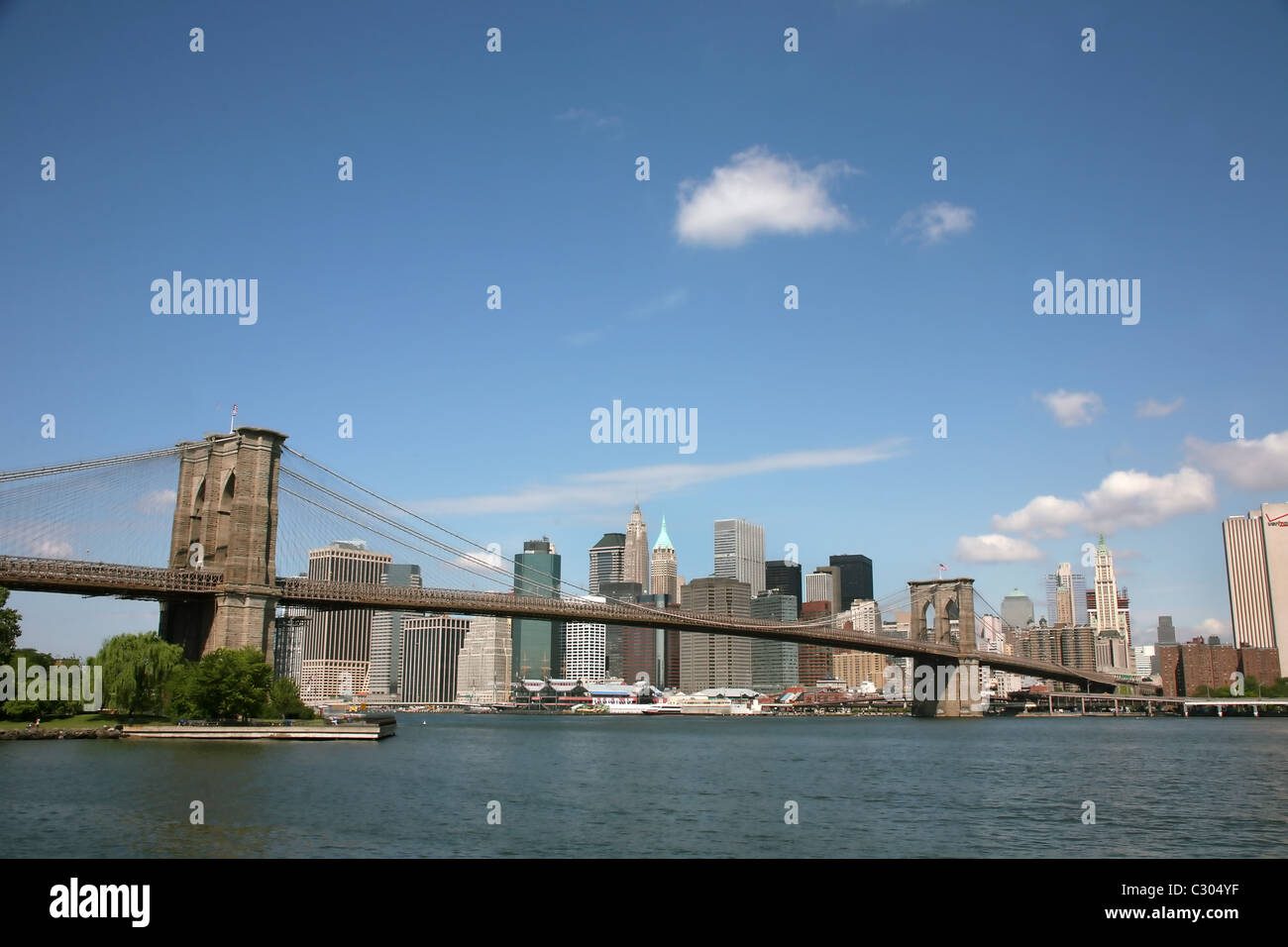 Bridge st new york city hi-res stock photography and images - Alamy