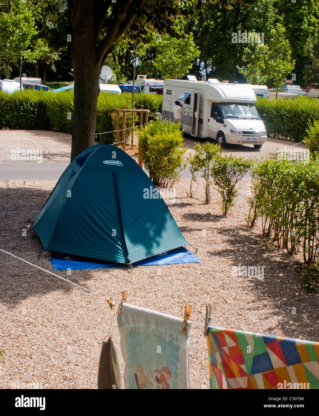 Paris, France,  Tourist Camp in Woods Campground, 'Bois du Boulogne'. 'Camping in France », Tents Stock Photo