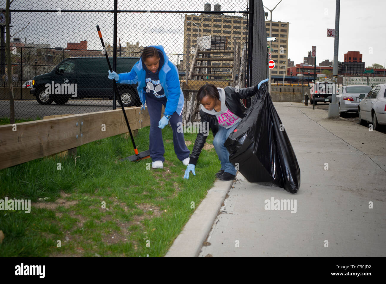 Clean Up Day in Harlem around the 369th Harlem Armory in New York on Earth Day Stock Photo Alamy