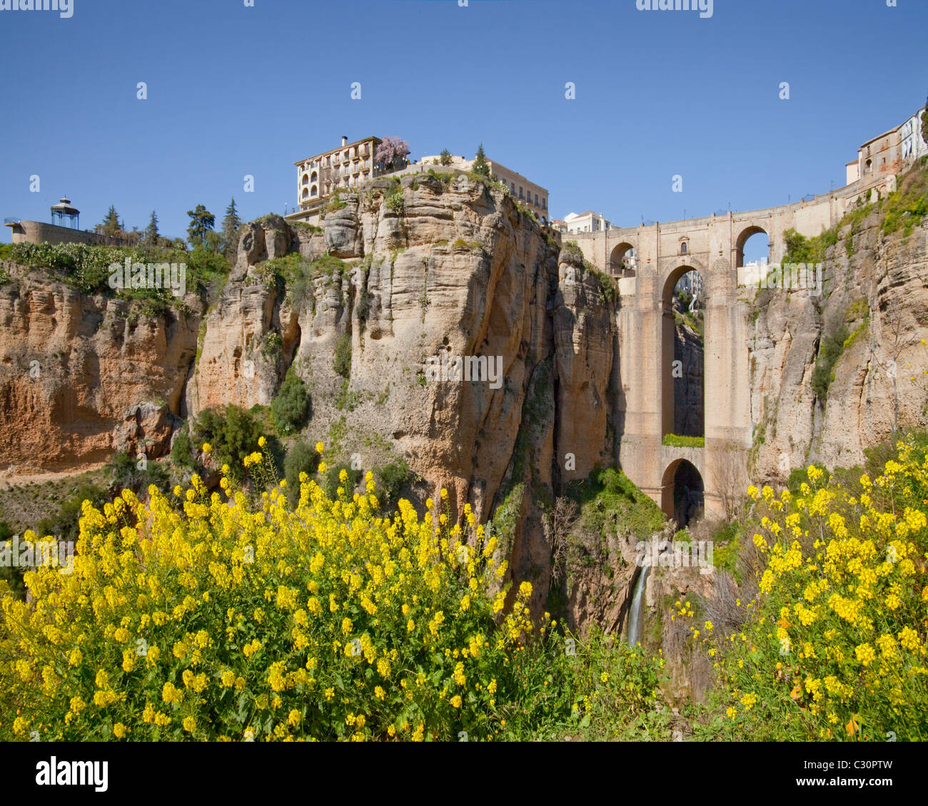 ES - ANDALUSIA: El Tajo Gorge & Puente Nuevo at Historic Ronda Stock Photo