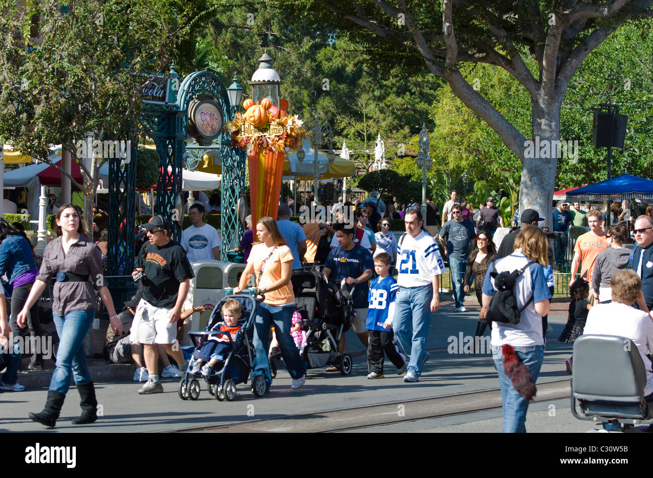 Disneyland Amusement Park in California USA Stock Photo - Alamy