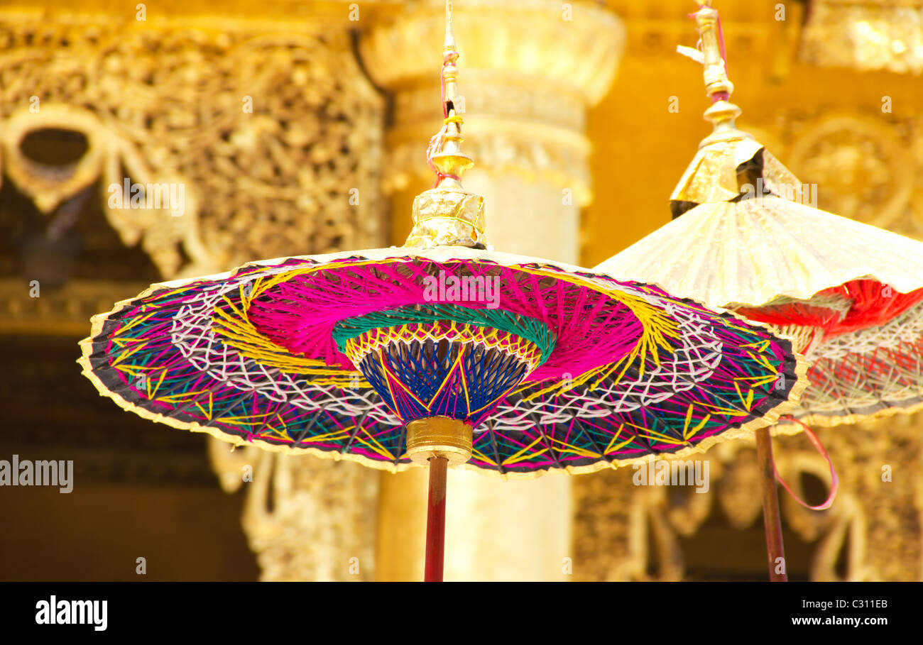 gold umbrella photography