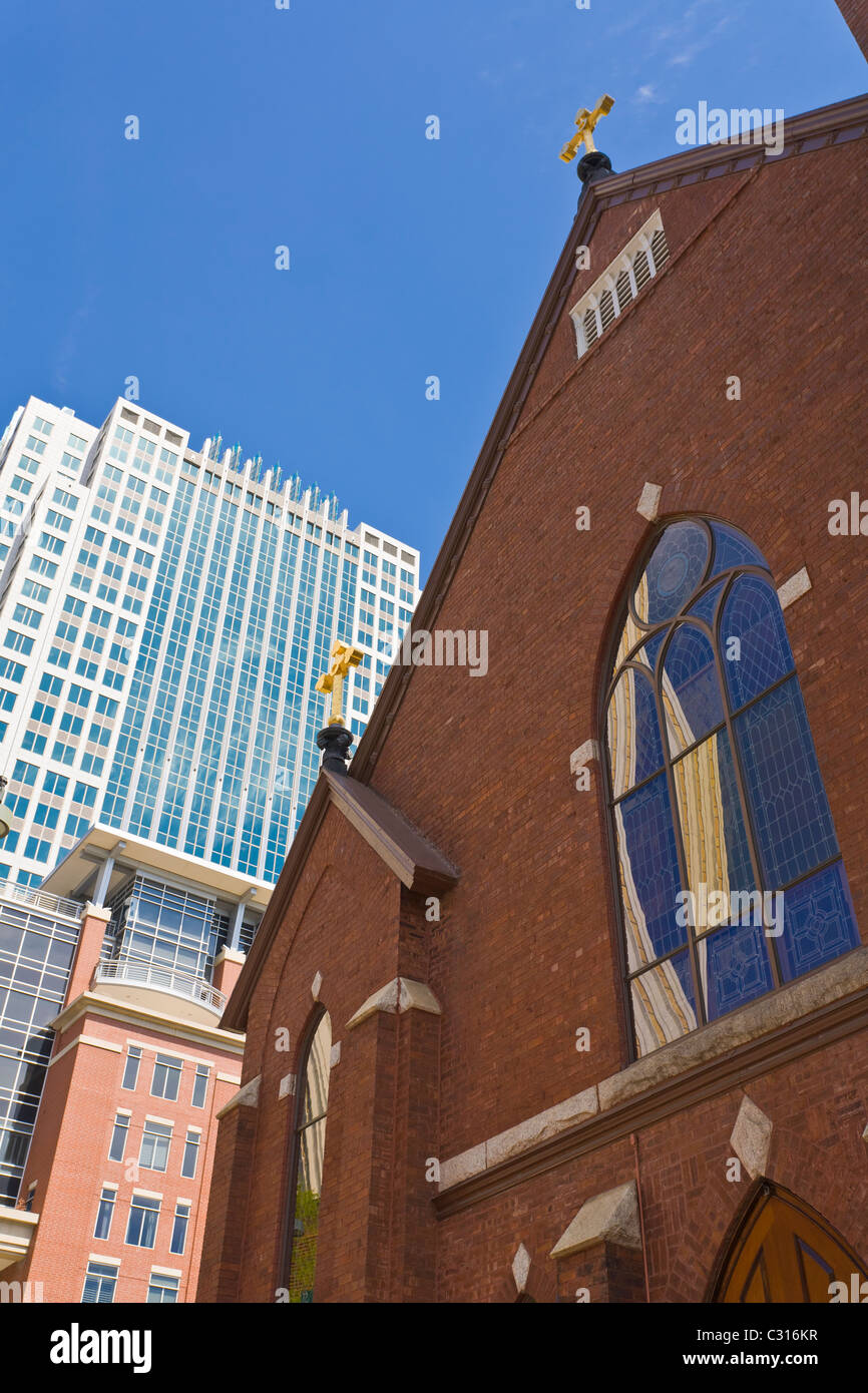 Charlotte nc church hi-res stock photography and images - Alamy