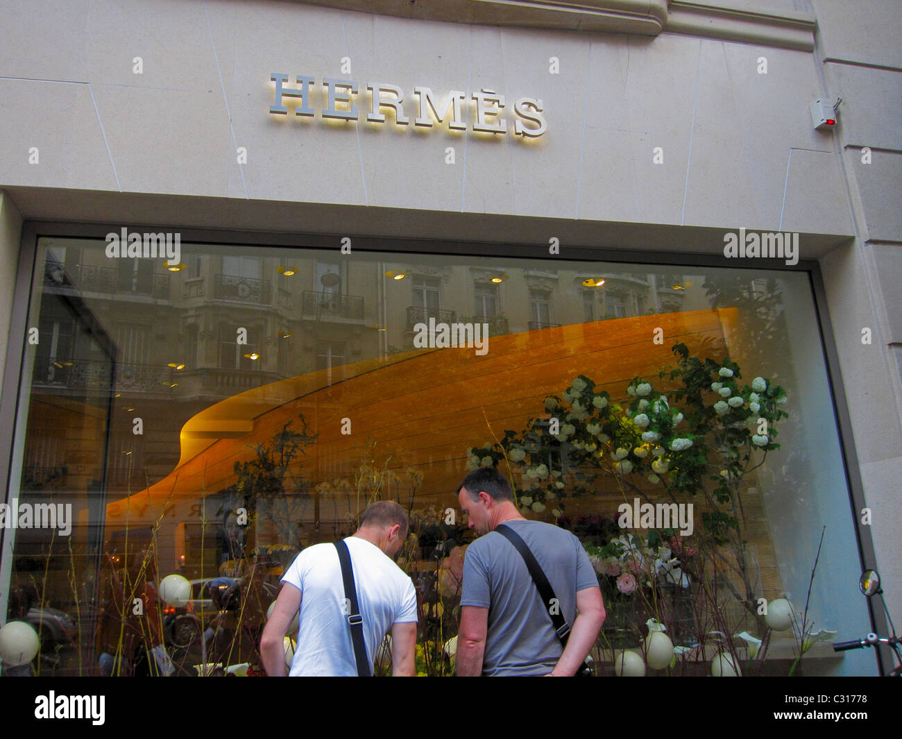 Shopping Shops Brands Paris Stock Photos & Shopping Shops Brands Paris