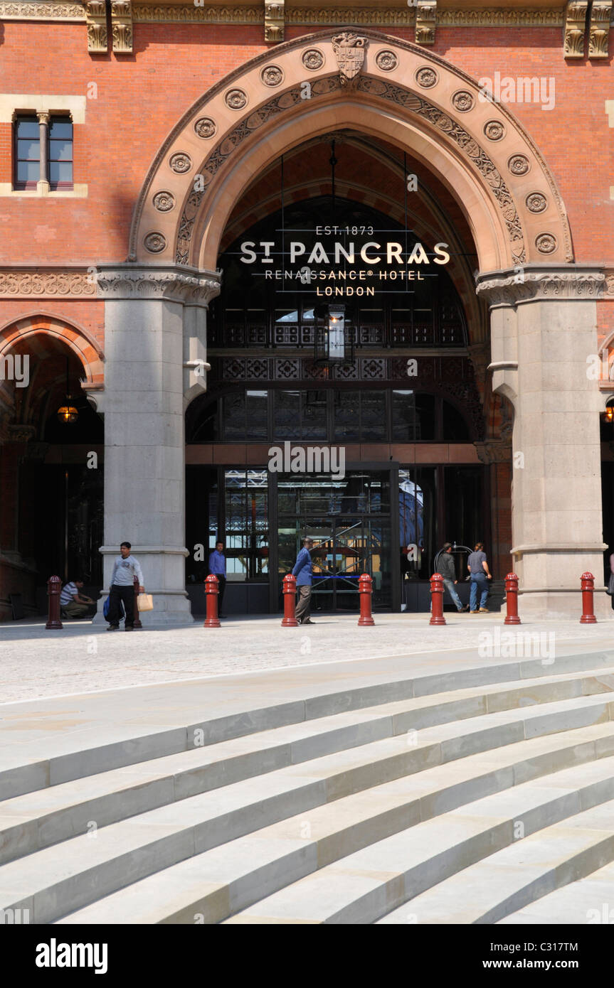 St Pancras Renaissance luxury five star hotel entrance arch & sign in  refurbished Victorian now Euro Star train station Camden London England UK Stock Photo