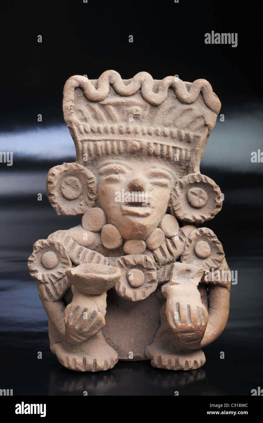 Antique warrior hi-res stock photography and images - Alamy