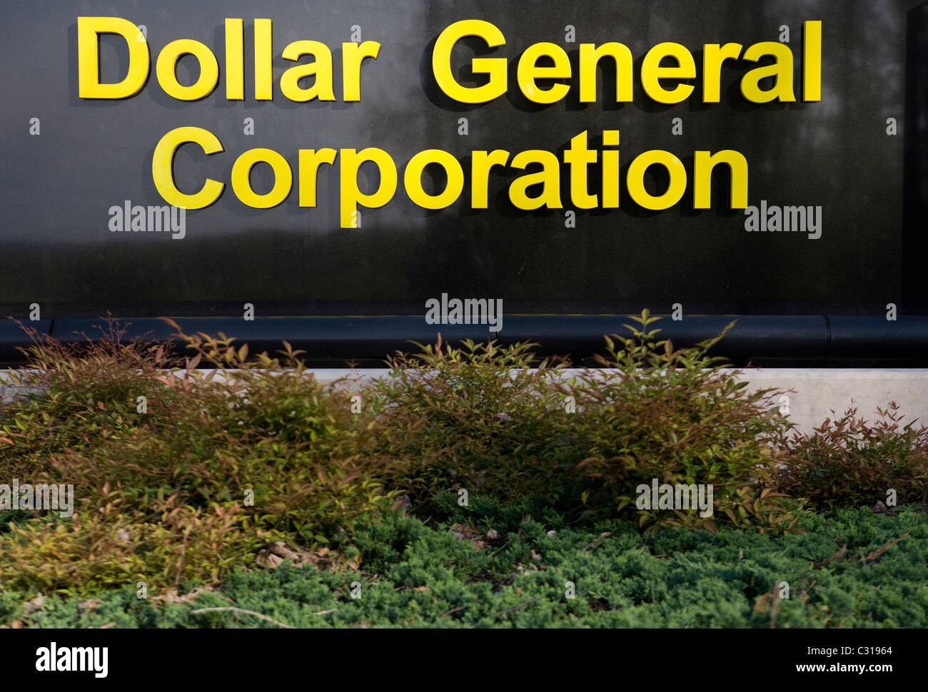 The Headquarters of the Dollar General Corporation Stock Photo Alamy
