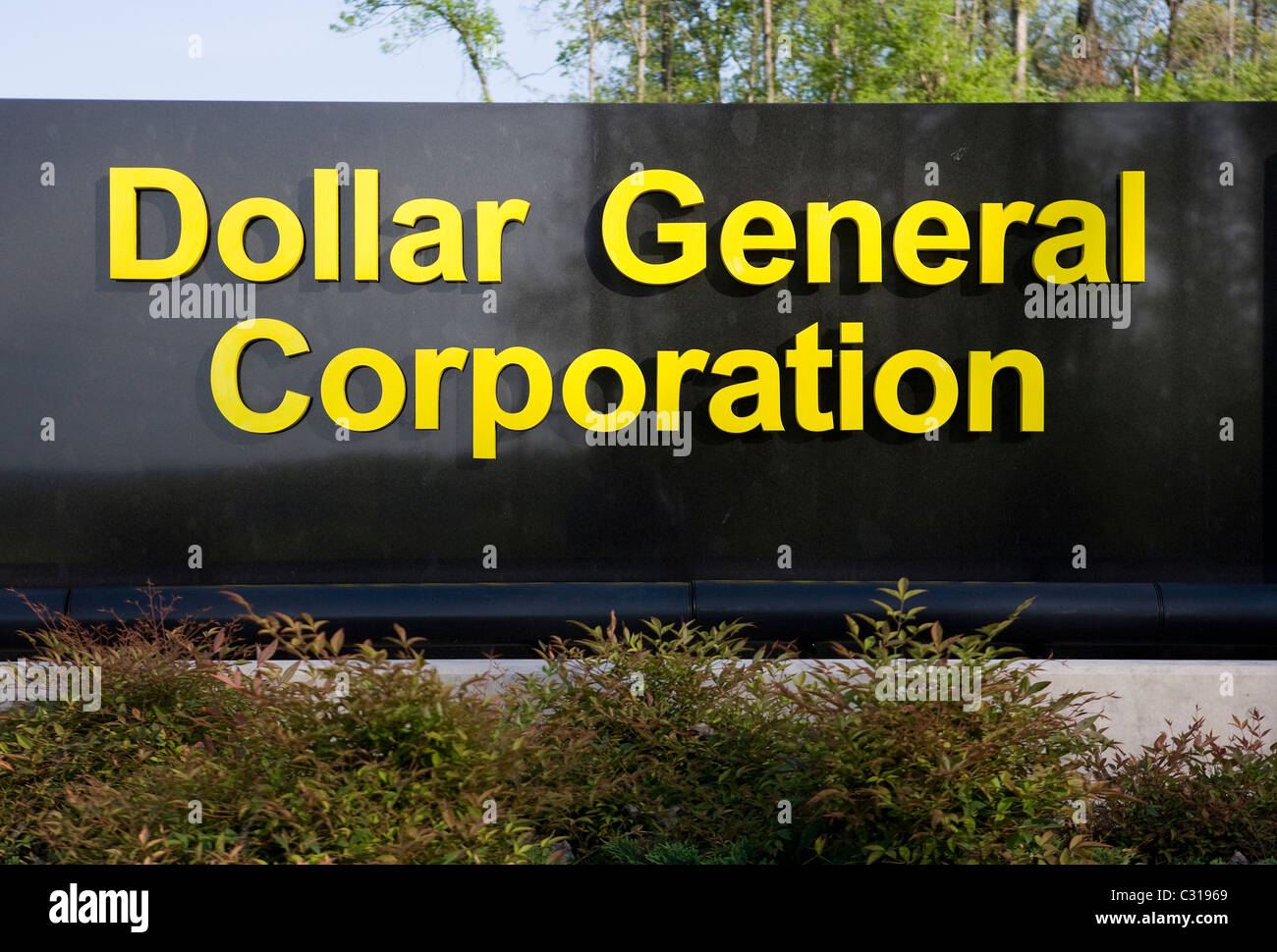 The Headquarters of the Dollar General Corporation Stock Photo Alamy