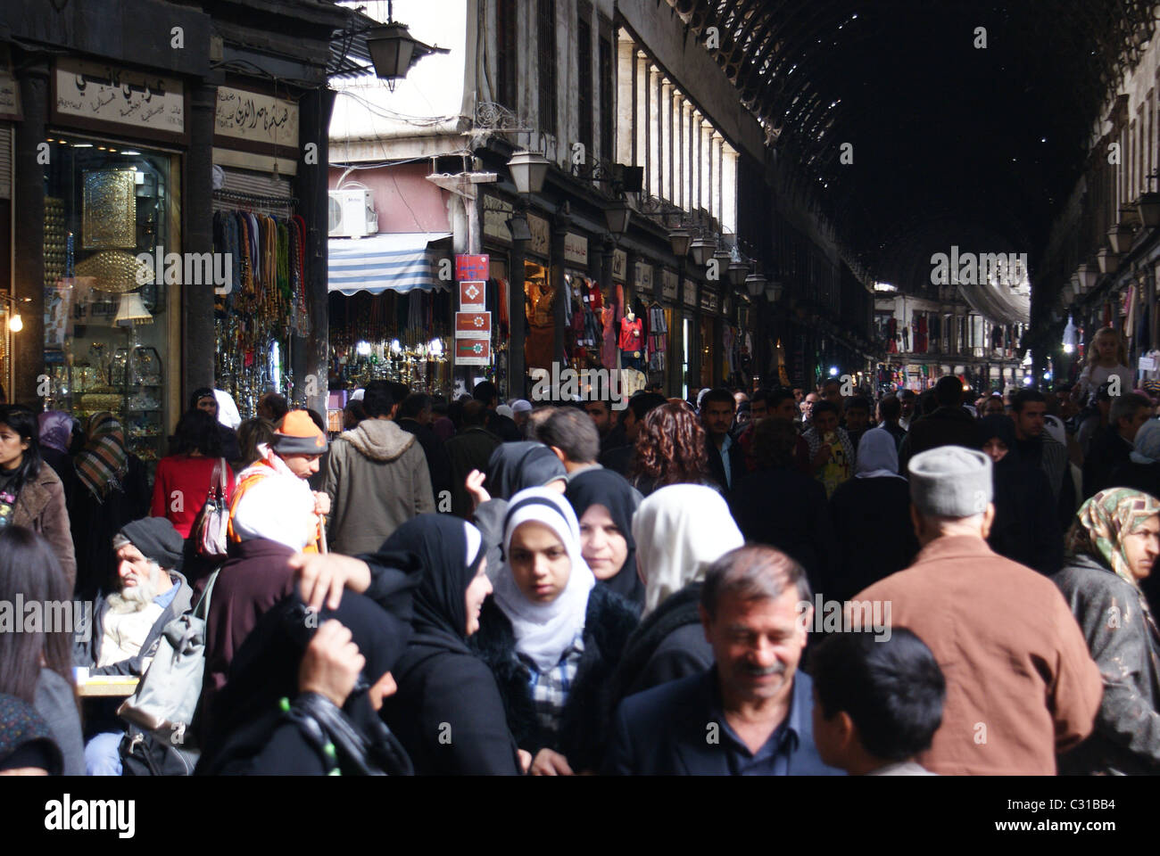 Shoppers at Souq al-Hamidiyah, Damascus, Syria Stock Photo