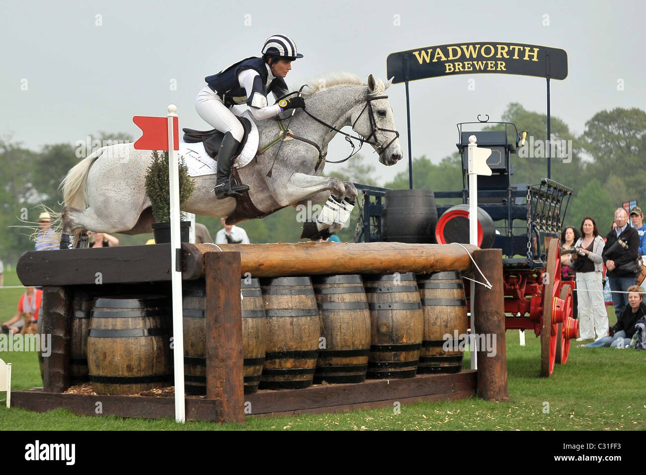 Caroline Powell (NZL) riding LENAMORE at fence 21. Mitsubishi Badminton Horse Trials Stock Photo