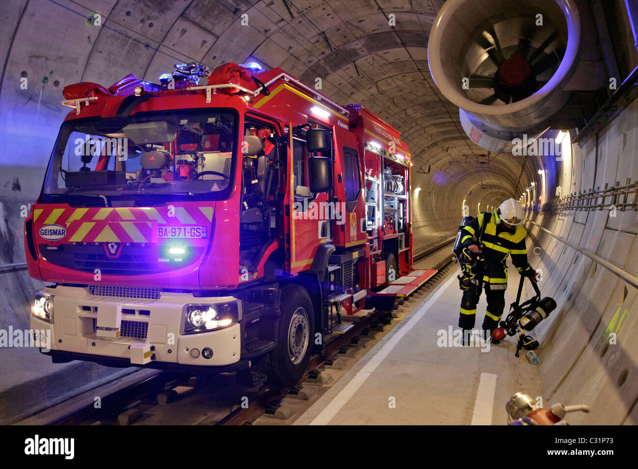 Railroad fire engine operating in the perthus tunnel hires stock